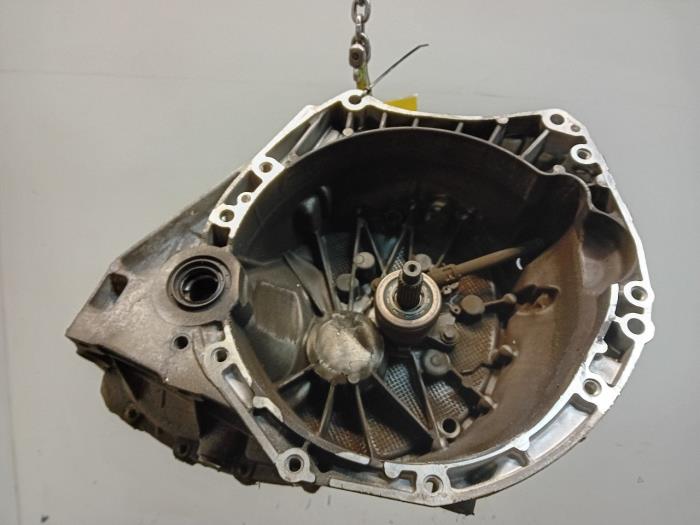 Gebrauchte Getriebe Nissan Pulsar Preis € 565,00 Margenregelung angeboten von Van der Ven Autorecycling B.V.