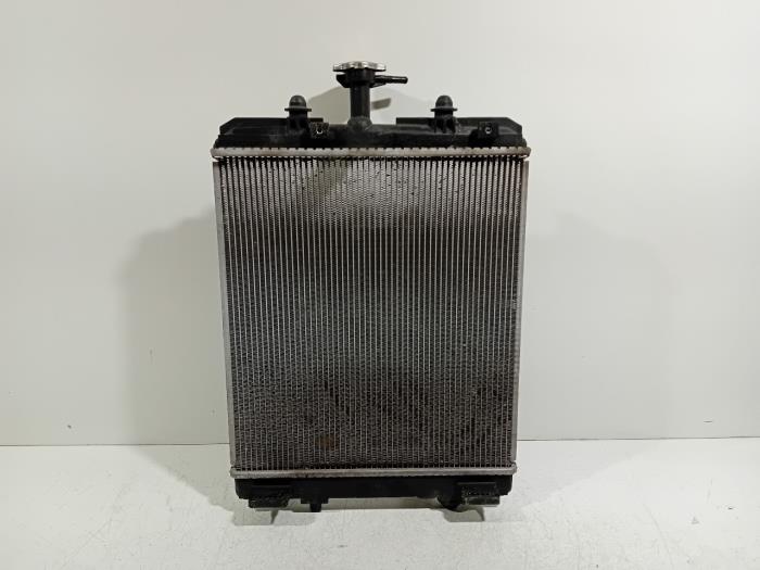 Used Radiator Peugeot 108 Price € 20,00 Margin scheme offered by Van der Ven Autorecycling B.V.