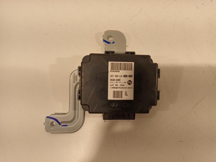 Used Computer, miscellaneous Kia Picanto Price € 55,00 Margin scheme offered by Van der Ven Autorecycling B.V.