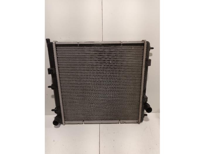 Used Radiator Peugeot 208 Price € 19,00 Margin scheme offered by Van der Ven Autorecycling B.V.