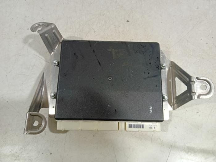 Used Computer, miscellaneous Mercedes GLE Price € 160,00 Margin scheme offered by Van der Ven Autorecycling B.V.