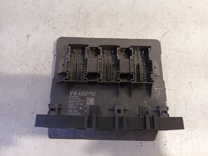 Used Body control computer Volkswagen Caddy Price € 119,00 Margin scheme offered by Van der Ven Autorecycling B.V.