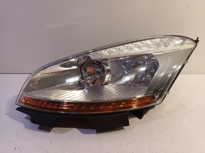 Używane Reflektor lewy Citroen C4 Grand Picasso Cena € 124,99 Procedura marży oferowane przez Van der Ven Autorecycling B.V.