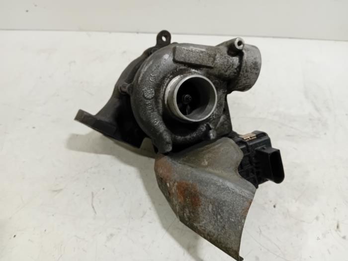Gebrauchte Turbo Mercedes ML-Klasse Preis € 99,99 Margenregelung angeboten von Van der Ven Autorecycling B.V.