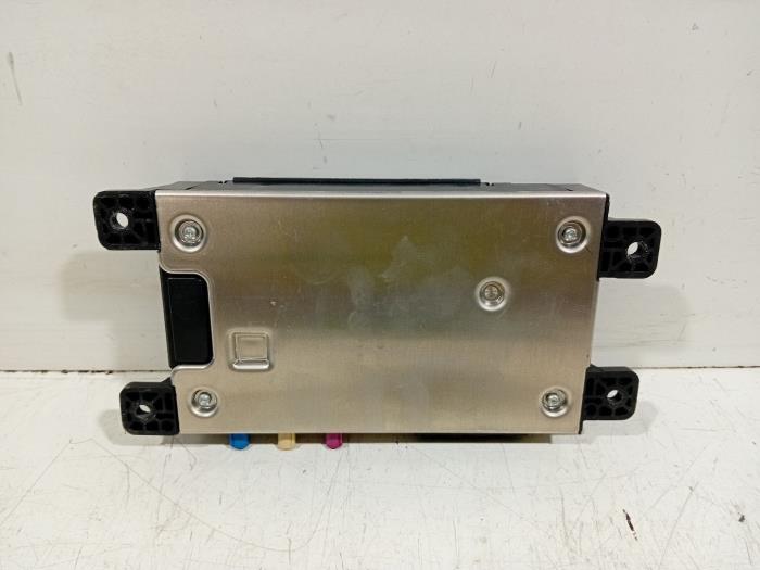 Begagnade Bluetooth-modul Ford Puma Pris € 200,00 Marginaltabell erbjuds av Van der Ven Autorecycling B.V.