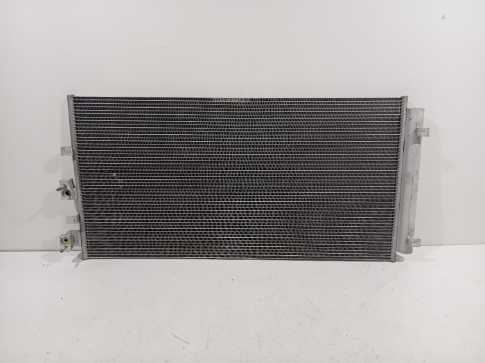 Begagnade AC-radiator Ford Focus Pris € 105,00 Marginaltabell erbjuds av Van der Ven Autorecycling B.V.