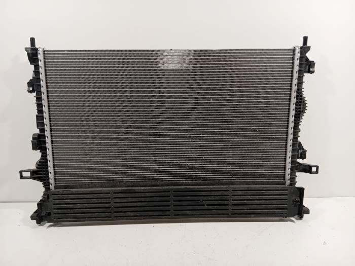 Used Radiator Ford Focus Price € 100,00 Margin scheme offered by Van der Ven Autorecycling B.V.