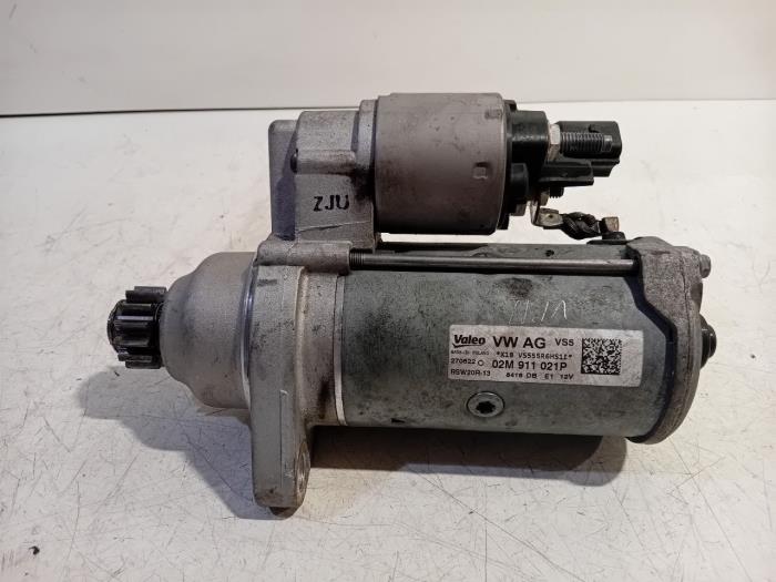 Used Engine management computer Volkswagen Crafter Price € 30,00 Margin scheme offered by Van der Ven Autorecycling B.V.