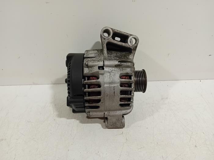 Used Dynamo Ford KA Price € 30,00 Margin scheme offered by Van der Ven Autorecycling B.V.