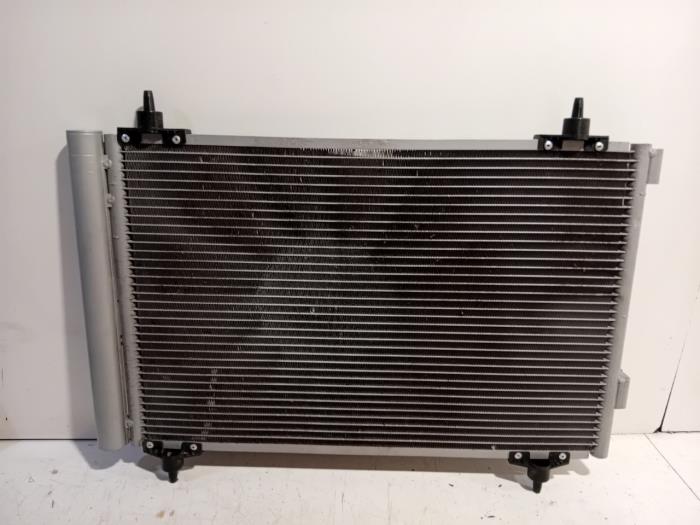 Usagé Radiateur clim Peugeot 308 Prix € 25,00 Règlement à la marge proposé par Van der Ven Autorecycling B.V.