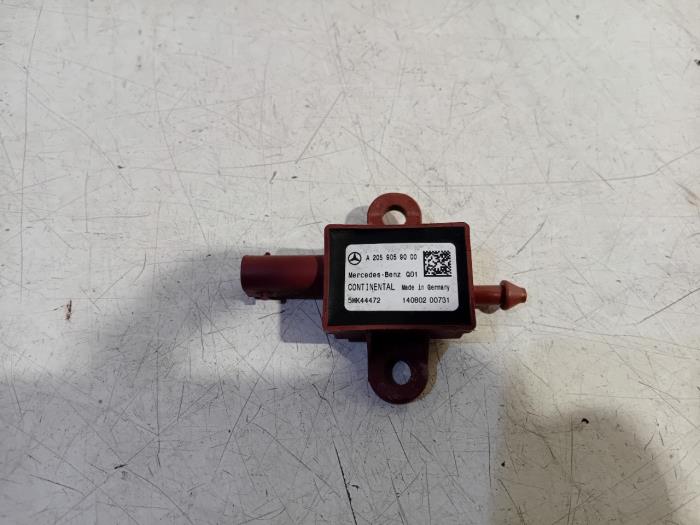 Gebrauchte Airbag Sensor Mercedes C-Klasse Preis € 30,00 Margenregelung angeboten von Van der Ven Autorecycling B.V.