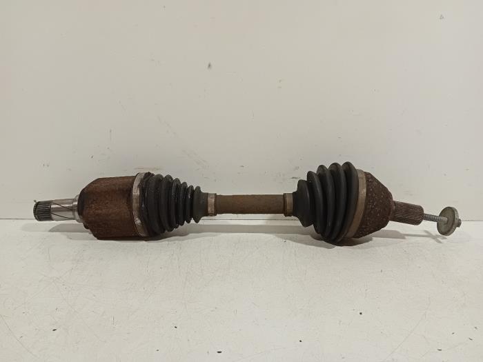 Gebrauchte Antriebswelle links vorne Landrover Freelander Preis € 80,00 Margenregelung angeboten von Van der Ven Autorecycling B.V.