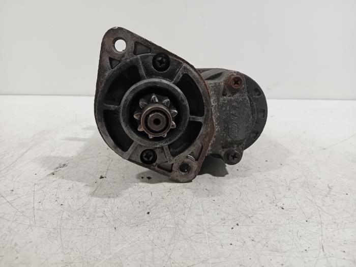 Used Engine management computer Hyundai Santafe Price € 25,00 Margin scheme offered by Van der Ven Autorecycling B.V.
