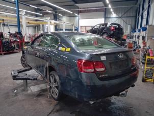 Drosselklappengehäuse van een Lexus GS 400 2006