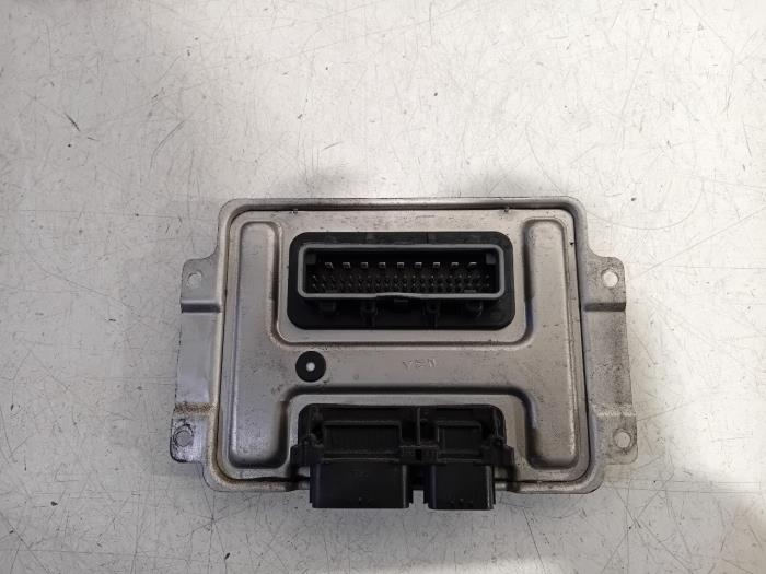 Used Computer, miscellaneous Chrysler 300 C Price € 60,00 Margin scheme offered by Van der Ven Autorecycling B.V.