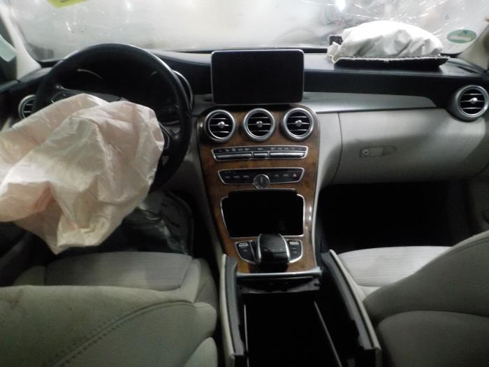 Engine management computer from a Mercedes C-Klasse 2014