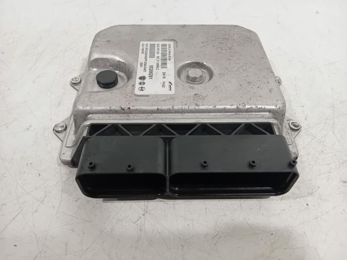 Engine management computer from a Fiat Doblo 2015