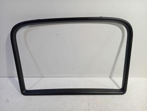 Begagnade Diverse Mini ONE Pris € 15,00 Marginaltabell erbjuds av Van der Ven Autorecycling B.V.
