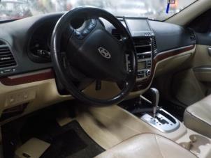 Radiateur clim d'un Hyundai Santafe 2006