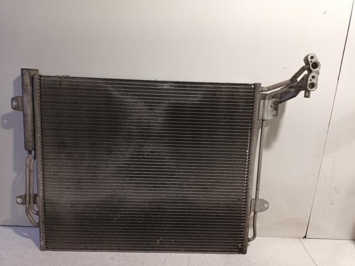 Usagé Radiateur clim Seat Alhambra Prix € 54,99 Règlement à la marge proposé par Van der Ven Autorecycling B.V.