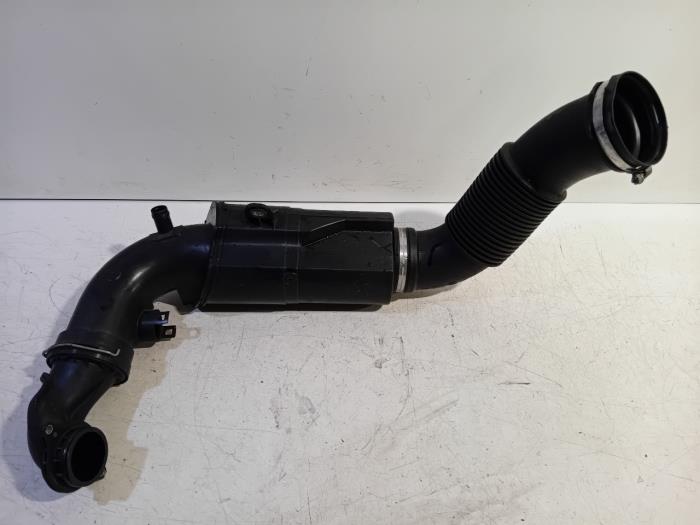 Begagnade Luftfilterhus BMW X1 Pris € 70,00 Marginaltabell erbjuds av Van der Ven Autorecycling B.V.