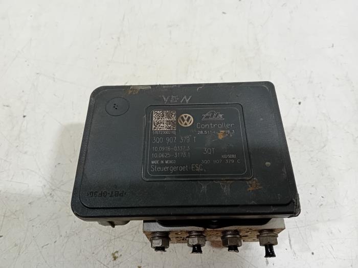 Pompa ABS z Skoda Octavia 2015
