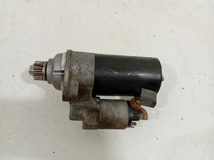 Used Engine management computer Mercedes CLA Price € 10,00 Margin scheme offered by Van der Ven Autorecycling B.V.