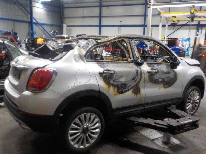 Dynamo van een Fiat 500X 2015