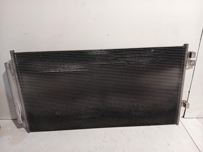 Usagé Radiateur clim Fiat 500X Prix € 75,00 Règlement à la marge proposé par Van der Ven Autorecycling B.V.