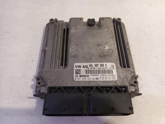 Used Engine management computer Volkswagen Passat Price € 70,00 Margin scheme offered by Van der Ven Autorecycling B.V.