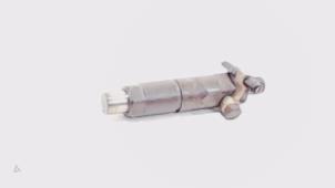 Usagé Injecteur (diesel) Renault Master Prix € 35,00 Règlement à la marge proposé par Van der Ven Autorecycling B.V.