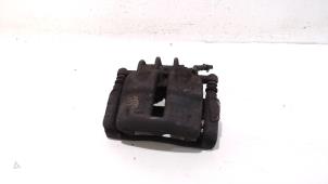 Used Front brake calliper, left Peugeot Expert Price € 33,00 Margin scheme offered by Van der Ven Autorecycling B.V.