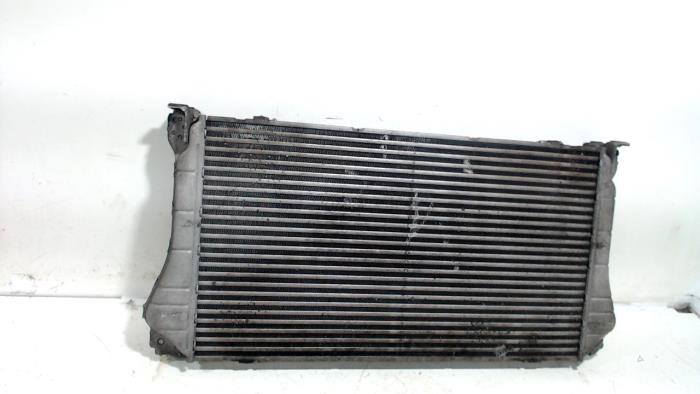 Usados Intercooler Toyota Avensis Precio € 15,00 Norma de margen ofrecido por Van der Ven Autorecycling B.V.