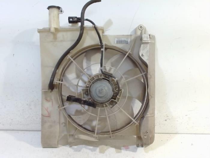 Begagnade Fläktmotor Peugeot 107 Pris € 15,00 Marginaltabell erbjuds av Van der Ven Autorecycling B.V.