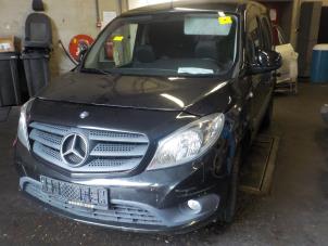 Intercooler d'un Mercedes Citan 2013