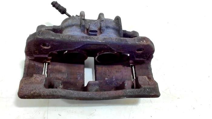 Gebrauchte Bremszange links vorne Citroen Jumpy Preis € 15,00 Margenregelung angeboten von Van der Ven Autorecycling B.V.