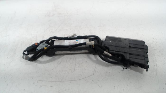 Used Start/Stop computer Peugeot 308 Price € 305,00 Margin scheme offered by Van der Ven Autorecycling B.V.