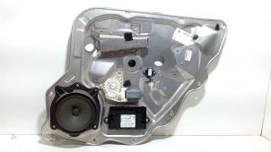 Używane Mechanizm szyby prawej tylnej wersja 4-drzwiowa Mercedes S-Klasse Cena € 40,00 Procedura marży oferowane przez Van der Ven Autorecycling B.V.