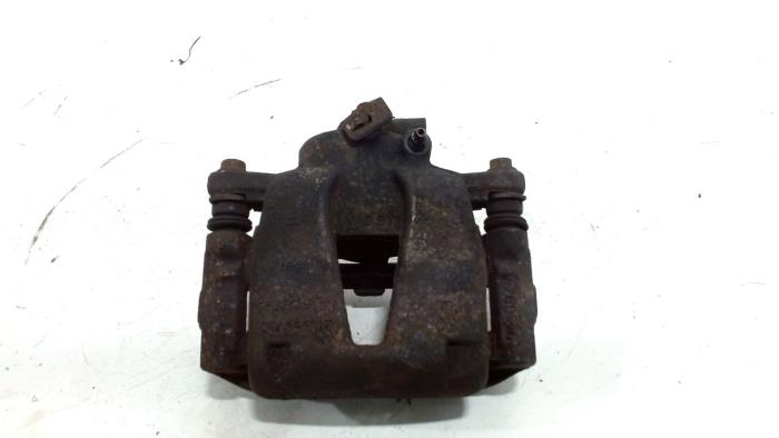 Gebrauchte Bremszange links vorne Citroen Nemo Preis € 35,00 Margenregelung angeboten von Van der Ven Autorecycling B.V.
