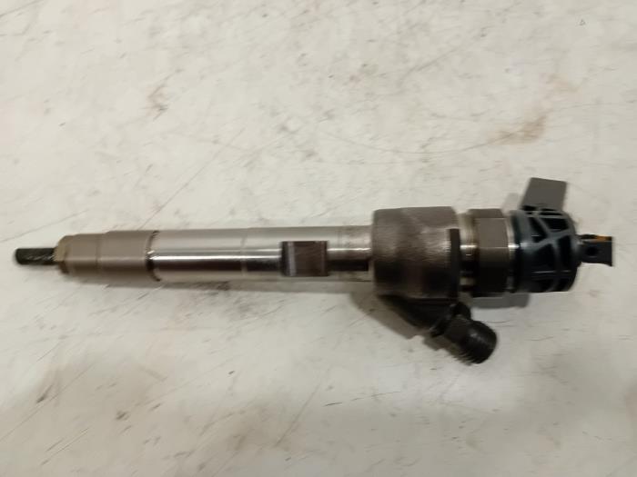 Usagé Injecteurs BMW 2-Série Prix € 75,00 Règlement à la marge proposé par Van der Ven Autorecycling B.V.