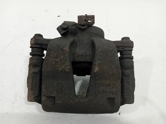 Gebrauchte Bremszange links vorne Peugeot Bipper Preis € 30,00 Margenregelung angeboten von Van der Ven Autorecycling B.V.
