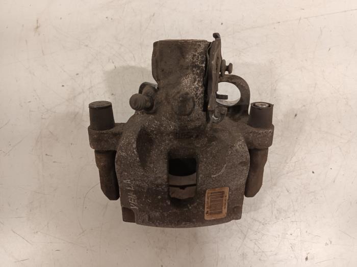 Gebrauchte Bremszange links hinten Citroen C5 Preis € 35,00 Margenregelung angeboten von Van der Ven Autorecycling B.V.