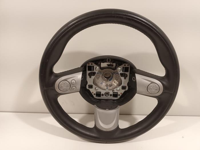Używane Kierownica Austin Mini Cena € 85,00 Procedura marży oferowane przez Van der Ven Autorecycling B.V.