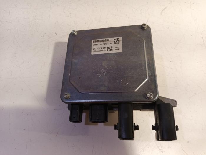 Used Power steering computer Smart Fortwo Price € 105,00 Margin scheme offered by Van der Ven Autorecycling B.V.