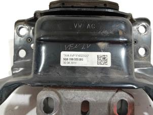 Engine mount from a Volkswagen E-Golf 2018