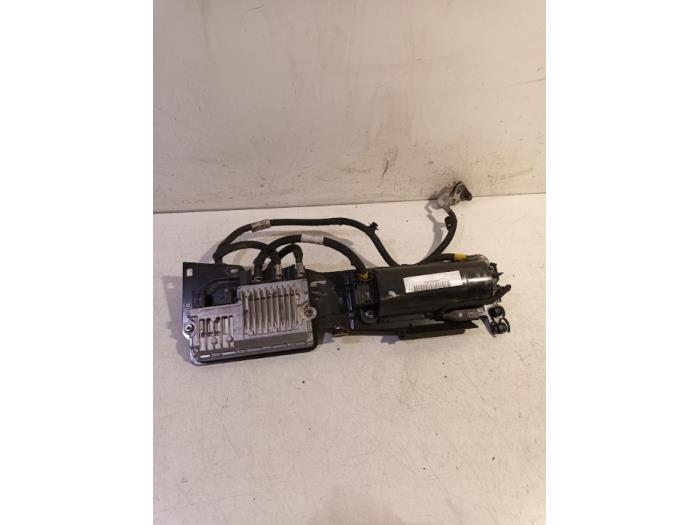 Used Start/Stop computer Peugeot 3008 Price € 85,00 Margin scheme offered by Van der Ven Autorecycling B.V.