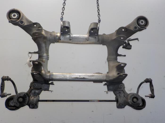 Begagnade Underram BMW 5-Serie Pris € 155,00 Marginaltabell erbjuds av Van der Ven Autorecycling B.V.
