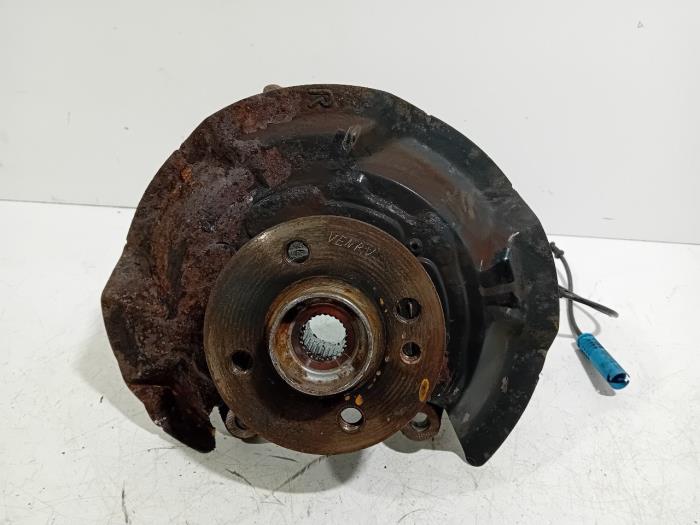 Używane Piasta kola przód Austin Mini Cena € 35,00 Procedura marży oferowane przez Van der Ven Autorecycling B.V.