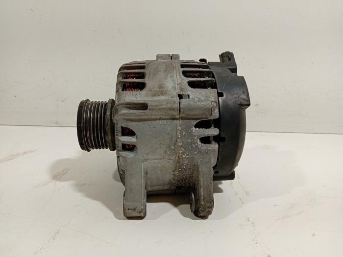 Begagnade Dynamo Peugeot Expert Pris € 31,00 Marginaltabell erbjuds av Van der Ven Autorecycling B.V.