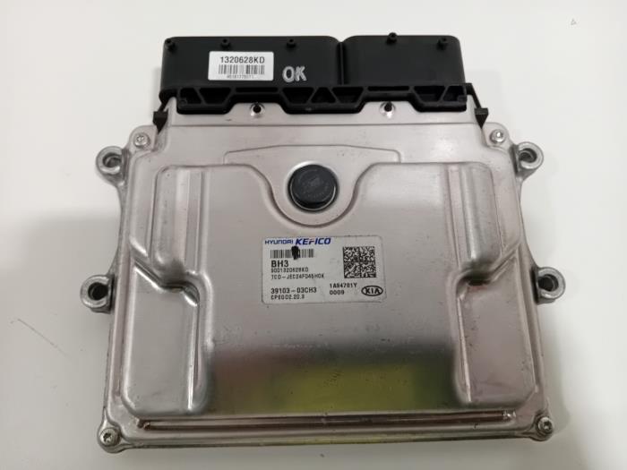 Used Engine management computer Kia XCeed Price € 696,00 Margin scheme offered by Van der Ven Autorecycling B.V.